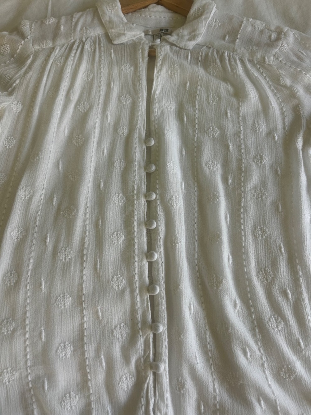 amuse society white embroidered swiss dot button front blouse size small - Picture 5 of 14